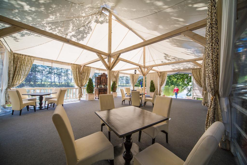 Skazka Hotel Винница Экстерьер фото